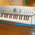 Альбом - Продам синтезатор Casio SA-75